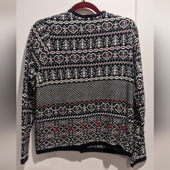 Northern Reflections Winter Love Knit  Sweater - Picture 5 of 5